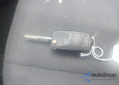 2011 Kia Soul + from USA, damaged, VIN KNDJT2A26B7270903